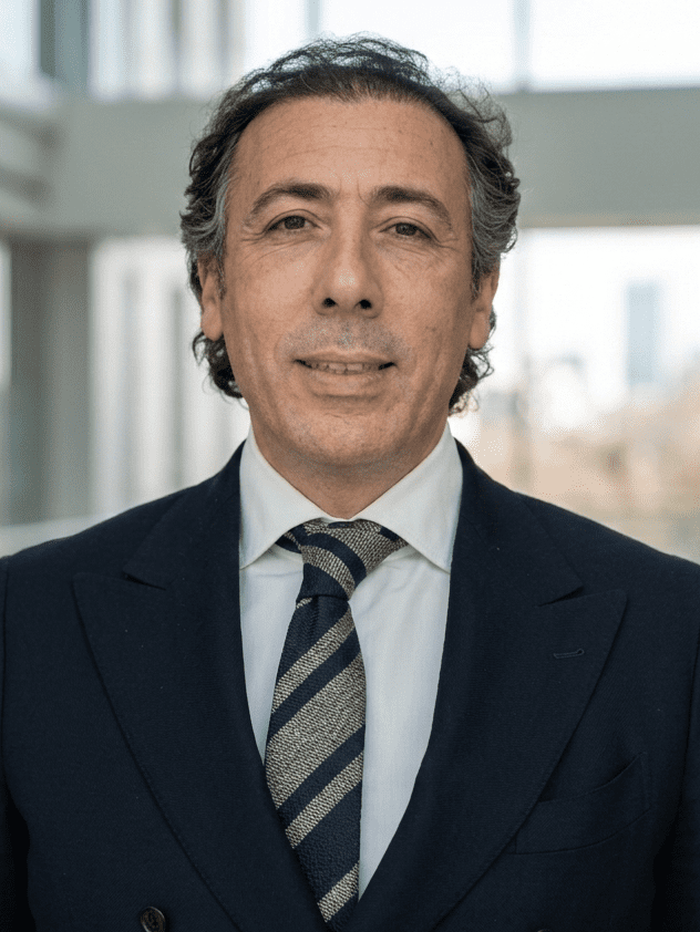 Richard Cohen, avocat spécialisé en arbitrage immobilier Paris 8e : expertise reconnue depuis 30 ans